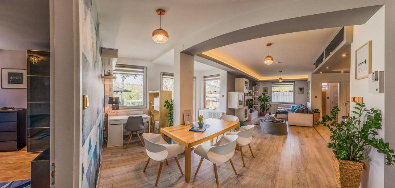 Riverside Apartman**** Miskolc Luaran gambar
