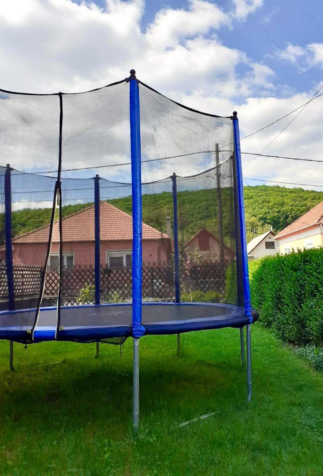 Riverside Apartman**** Miskolc Luaran gambar